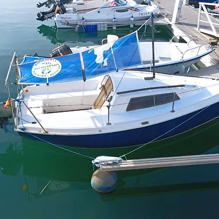 Lanza Boat *
