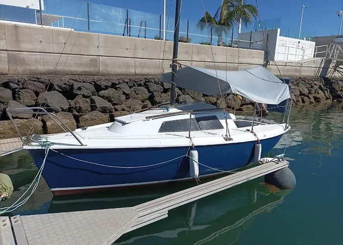 Lanza Boat Hotel na wodzie Arrecife (Lanzarote)
