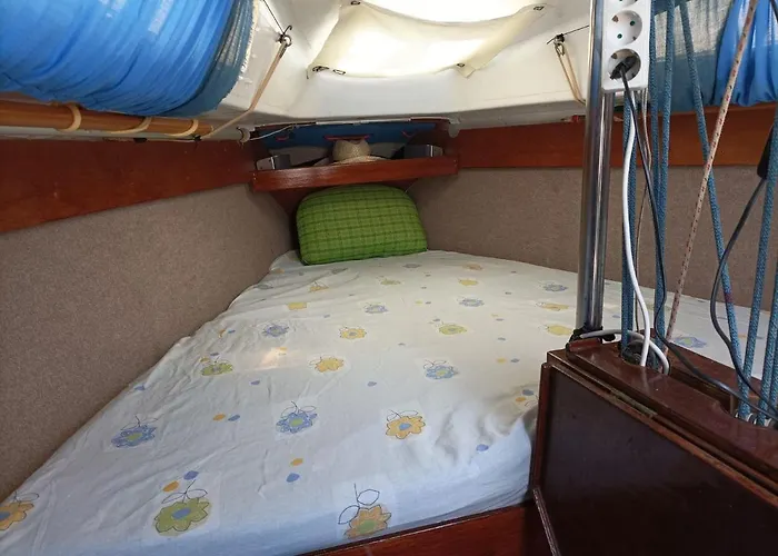 Lanza Boat Hotel na wodzie Arrecife (Lanzarote)